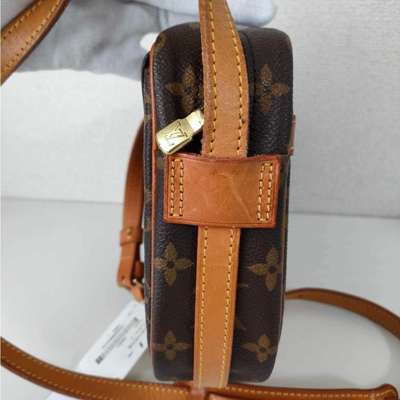 Louis Vuitton Jeune Fille MM Monogram Cross Body Bag. Authentic - Picture 2 of 9